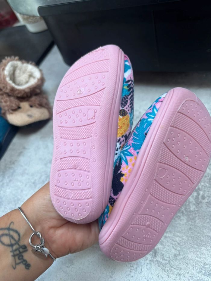 Chaussons stitch disney taille 23 - photo numéro 4