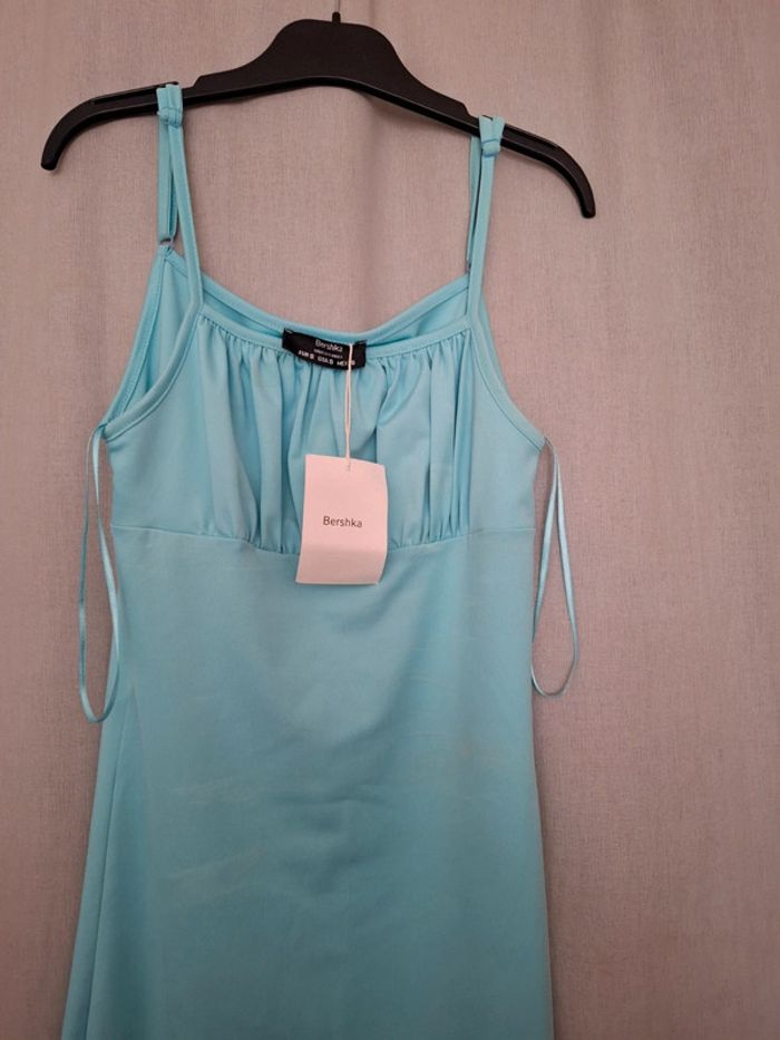 Magnifique robe ou tunique neuve - photo numéro 3
