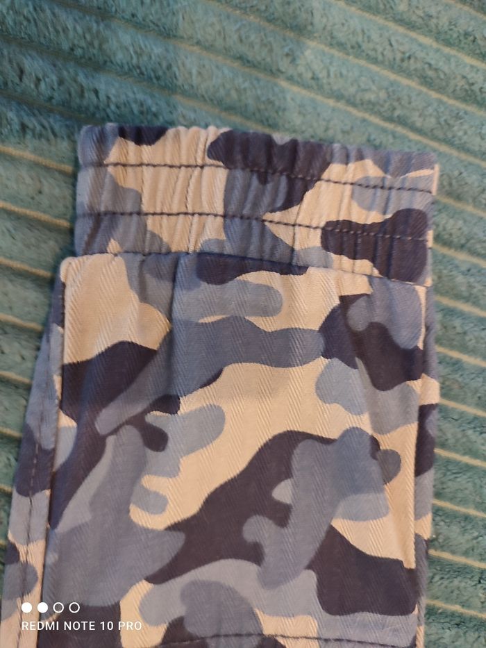 Jean 8 ans neuf - photo numéro 2