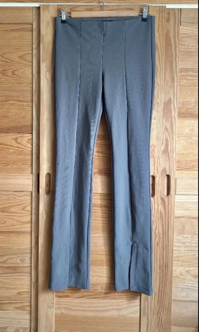 Pantalon femme taille L Zara