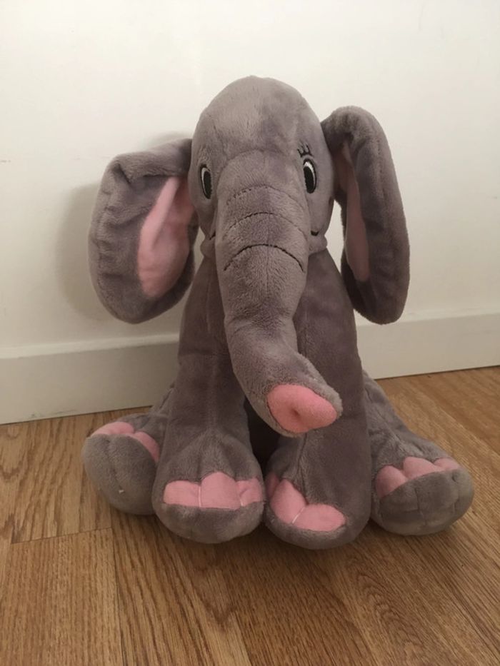 Éléphant en peluche - photo numéro 2