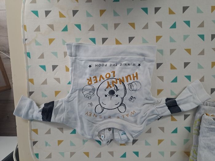 Lot garçon 6 mois - photo numéro 2