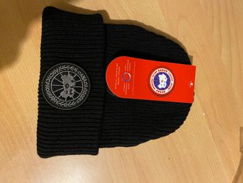 Bonnets Canada goos 