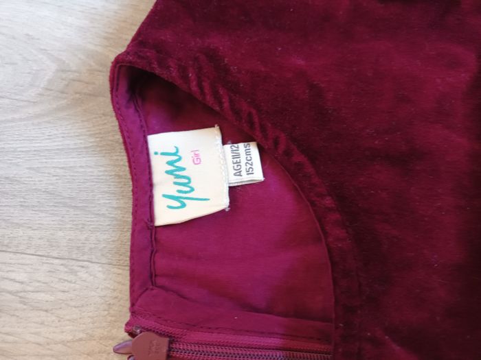 robe marque Yuni 11 ans 12 ans hiver velours bordeau chaude douce - photo numéro 3