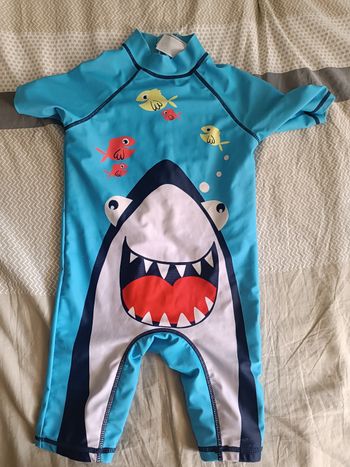 Combinaison de bain bébé 
