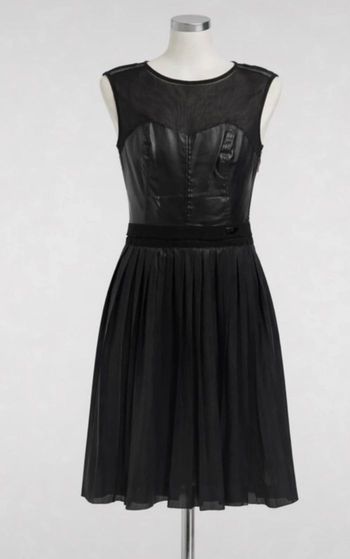 Robe noire Guess bi matière taille S