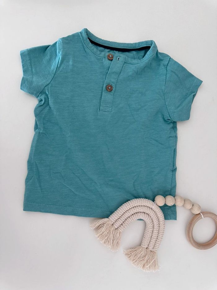 T shirt vert 9 - photo numéro 2