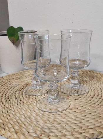 Grand verres cristal ciselés