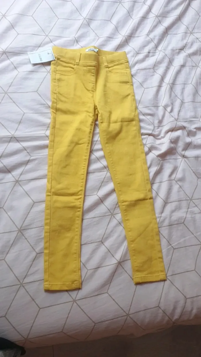 Pantalon legging jaune neuf gémo