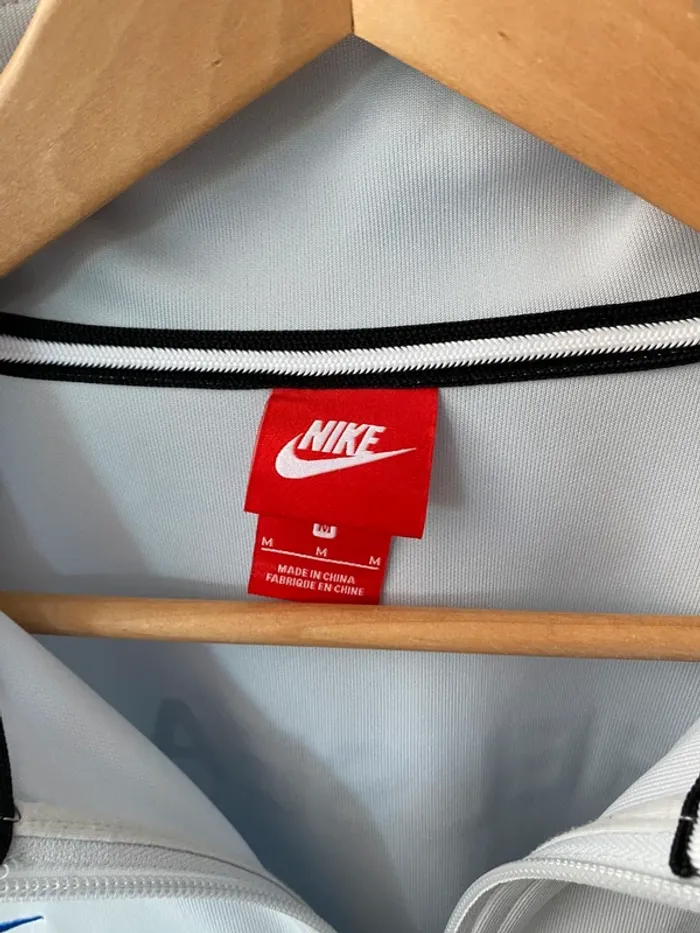 Veste d’entraînement Chelsea FC Nike - Officielle - Parfait état - Taille M - photo numéro 6