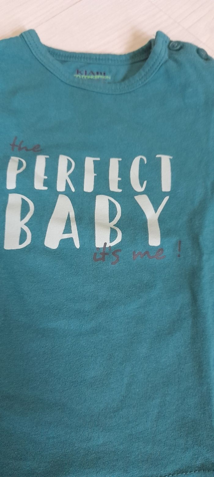 Tee-shir T 6 mois - photo numéro 2