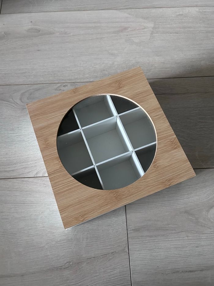 Boîte compartimentée