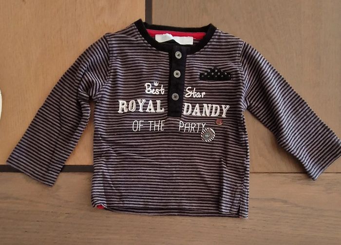 Tee shirt gemo rayé gris et noir 3 mois en très bon état