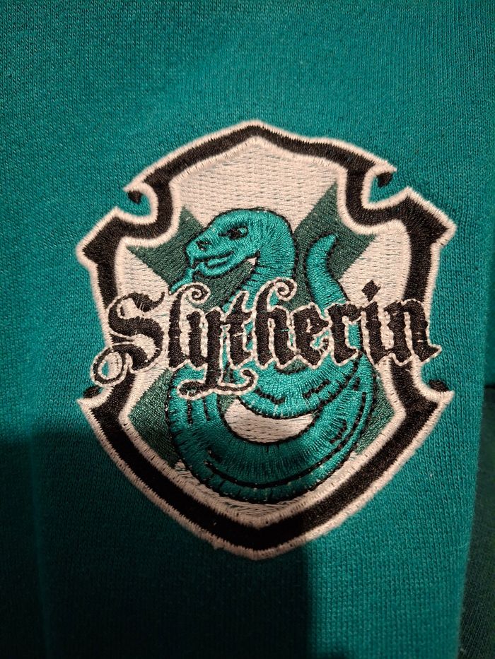Pull court Serpentard Harry Potter taille L - photo numéro 2