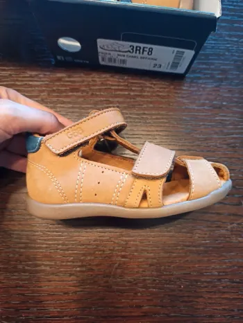 Sandale GBB