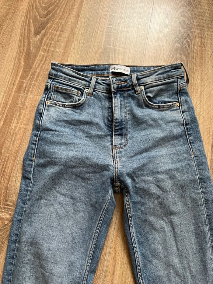Jeans Zara taille 36 💙 - photo numéro 5