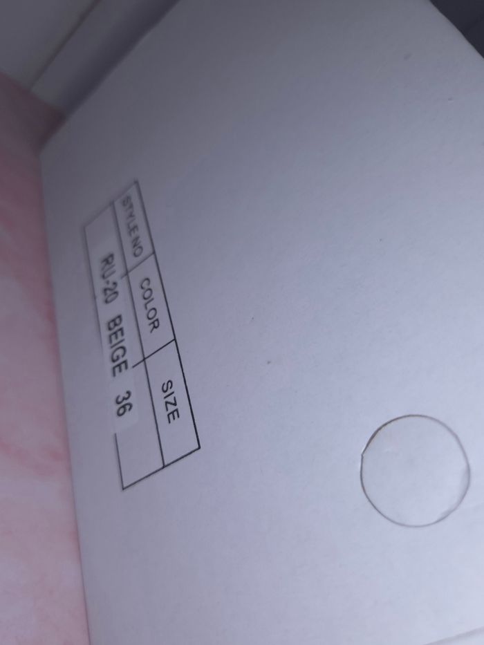 Boots d'hiver beige bottines basses tendances - Taille 36 - Neuves - photo numéro 5