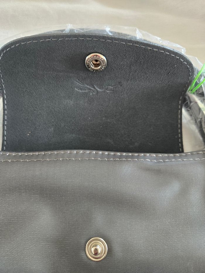 Grand sac de voyage Longchamp Le Pliage type L gris - photo numéro 10