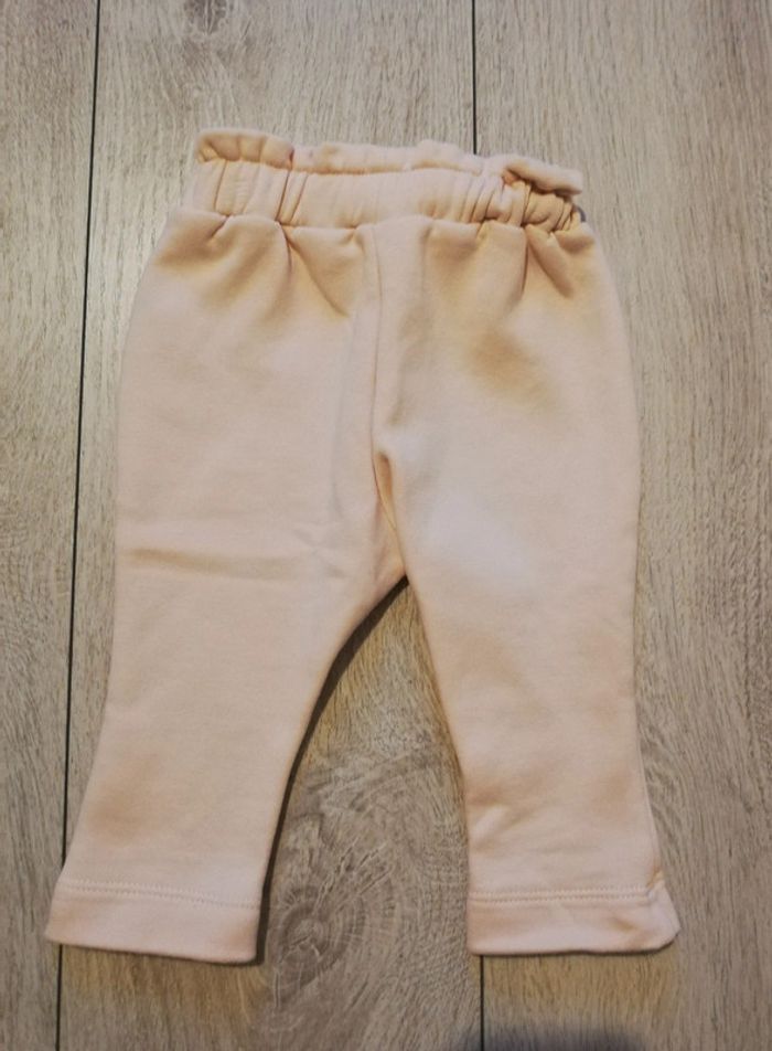 Pantalon tape à l'œil 6 mois - photo numéro 2