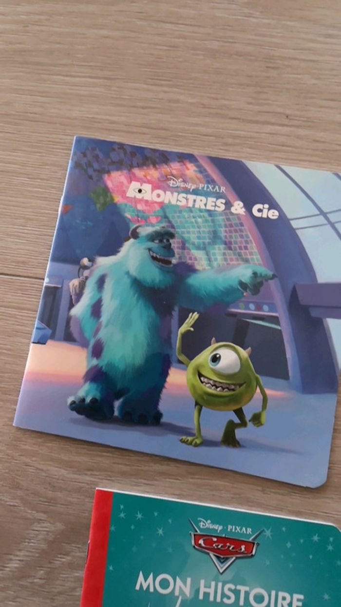 Livres quasi neufs Disney cars, montres et cie - photo numéro 2