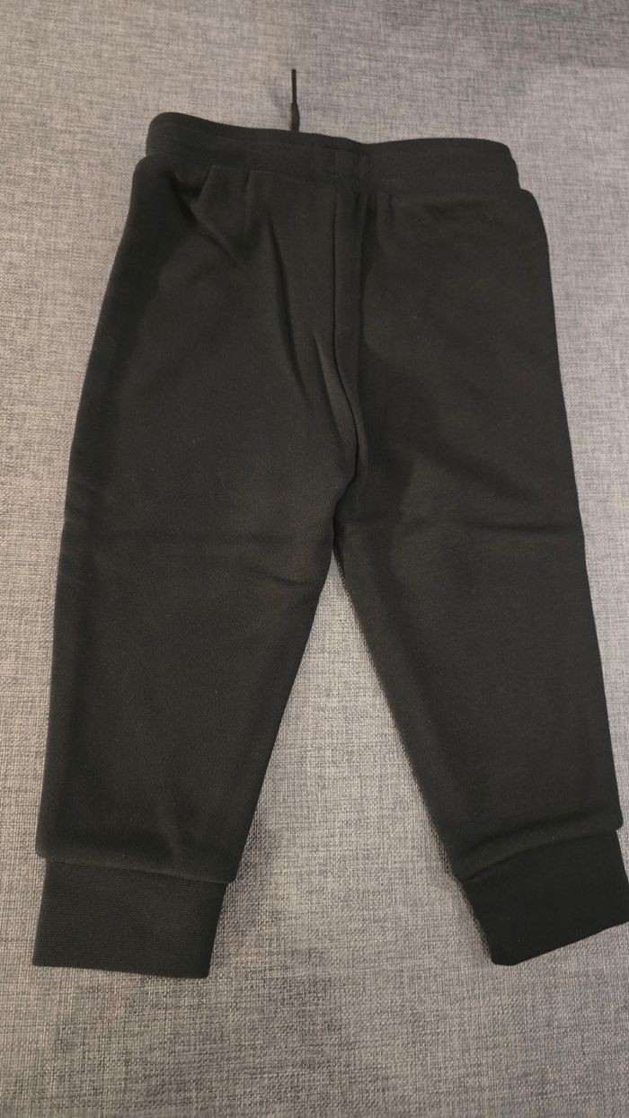 NEUF (non porté)🏷🥰😍💙 SUPERBE survetement ADIDAS 18 mois (86cm) garçon (ferme) 😍🥰💙 - photo numéro 10