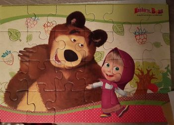 lot de 2 puzzles Macha et Michka