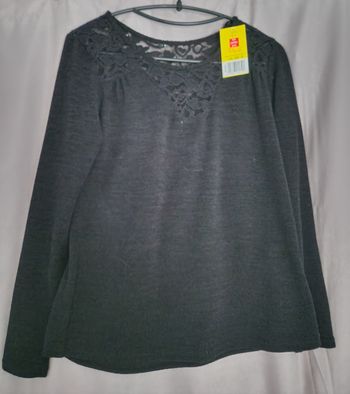 Blouse noire neuve