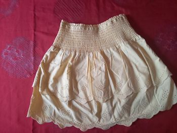 Jupe jaune dentelle 12 ans