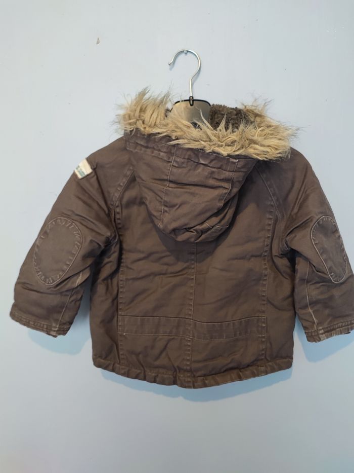 Superbe doudoune fourrée18/ 24 mois - photo numéro 4