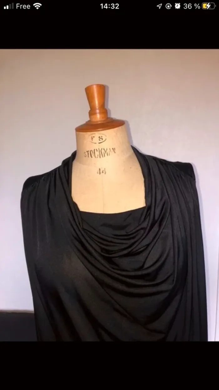 robe noir - photo numéro 3