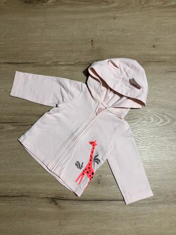 Gilet zippé à capuche 3 mois 🦒