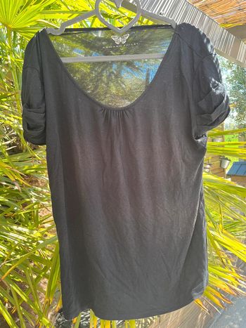 T-shirt noir Armand Thiery t4