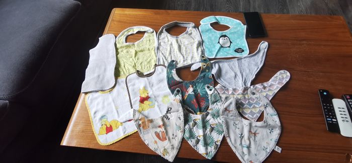 Lot 12 bavoirs 0 18 mois - photo numéro 6