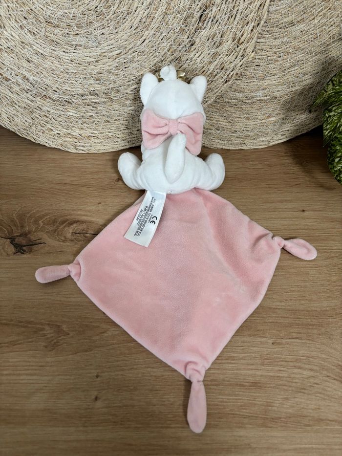 Doudou chat Marie mouchoir rose good night Disney - photo numéro 3