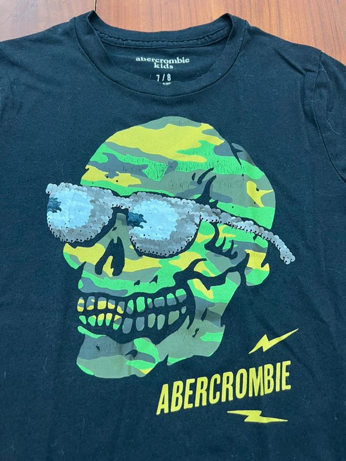Teeshirt Abercrombie 7-8 ans - photo numéro 2