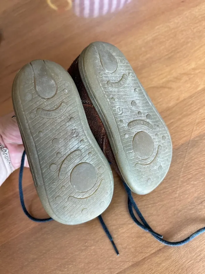 Chaussures en cuir 22 - photo numéro 4