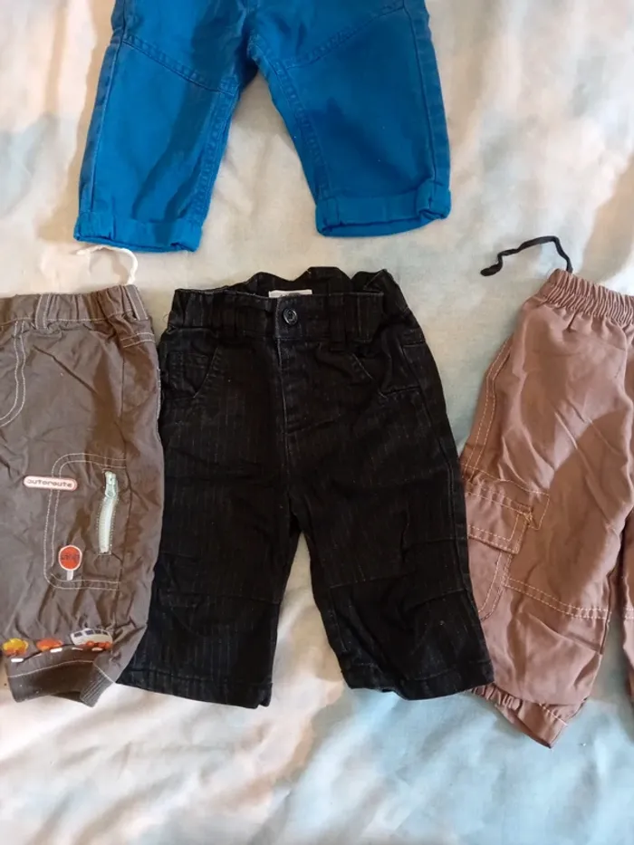 Lot pantalons 6 mois - photo numéro 2