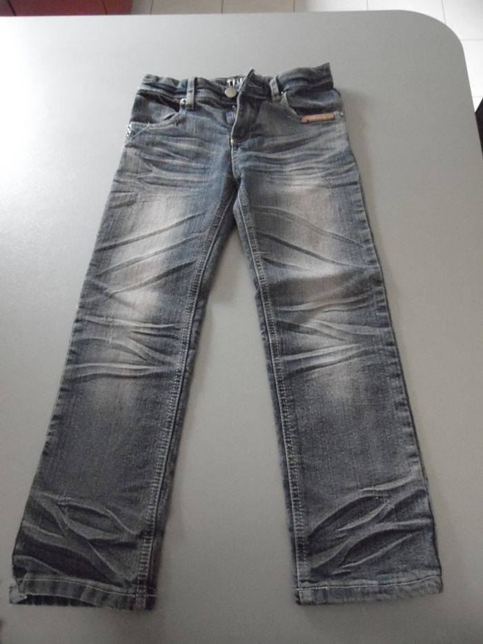 Lot de vêtements fille 6 ans - photo numéro 2