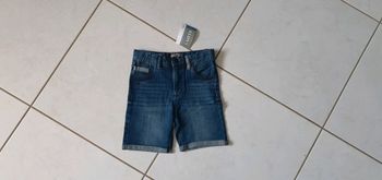 Short en jean garçon 6 ans Neuf LYA