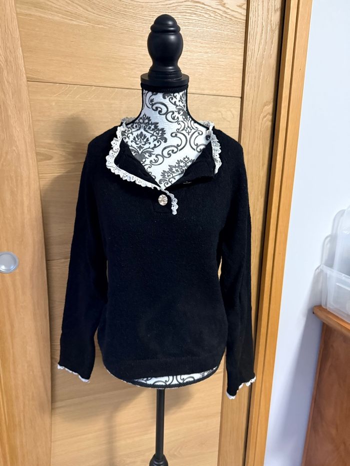 Pull noir - photo numéro 2