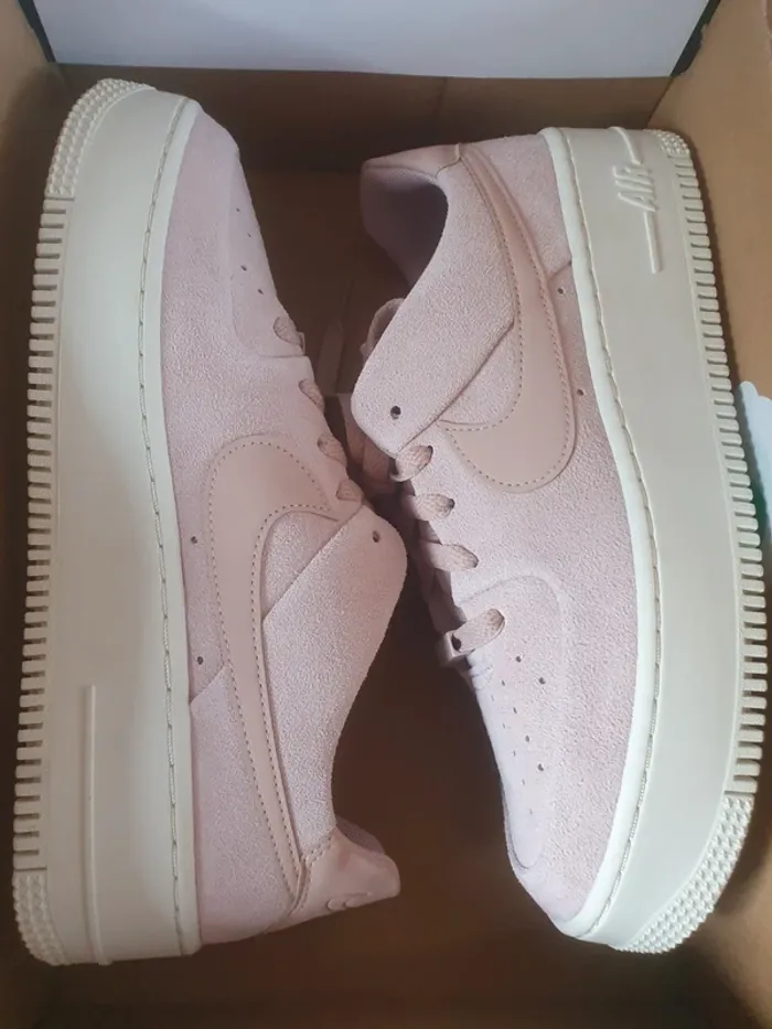 Nike Air Force 1 Sage/neuves/42 - photo numéro 9