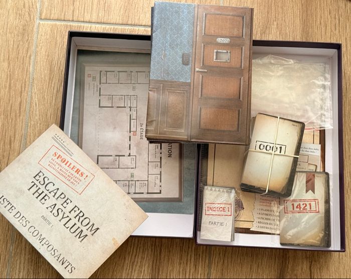 Escape Game « Escape from The Asylum » et « Unfold : Dark Story » Neuf - photo numéro 4