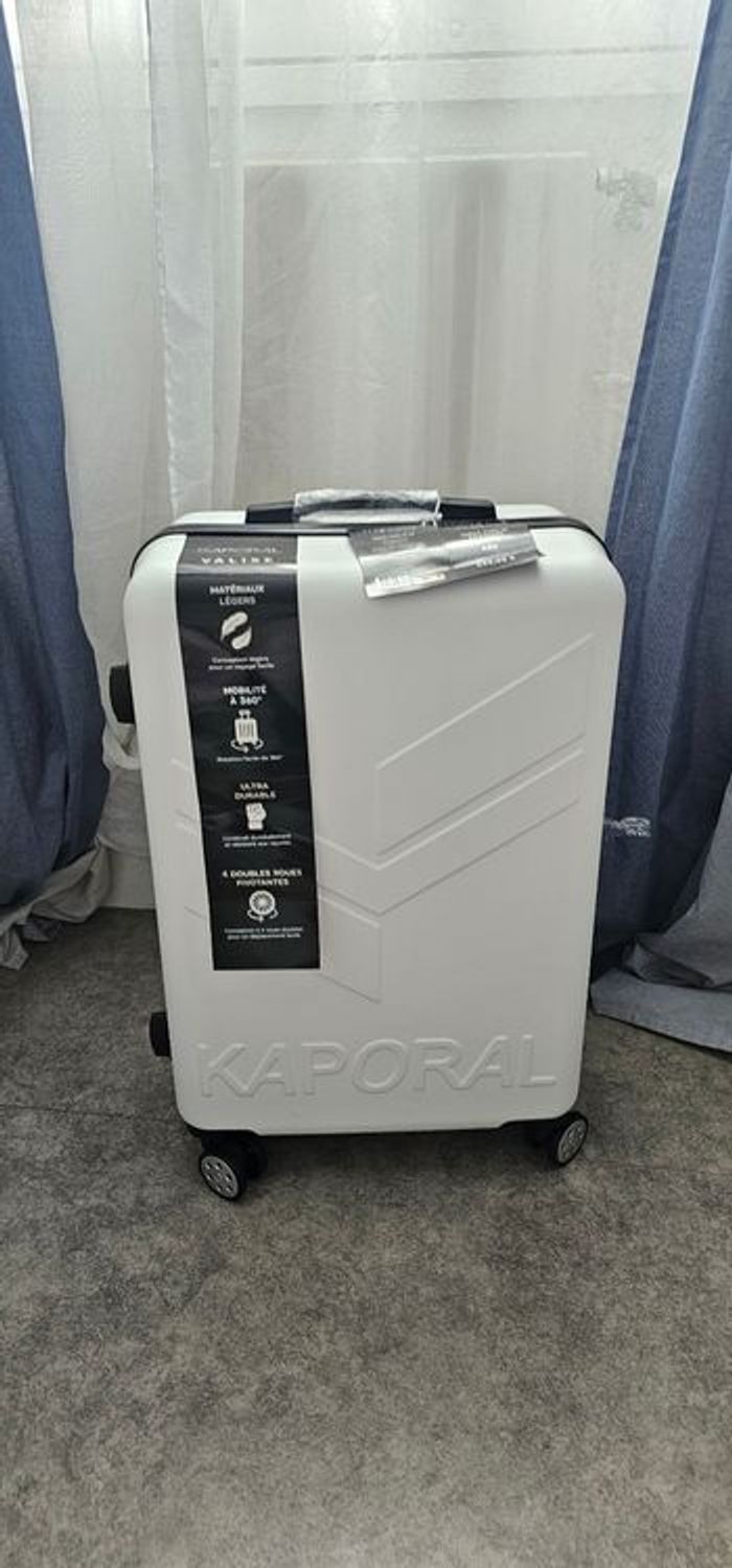 Elegante Valise neuve Kaporal - photo numéro 2