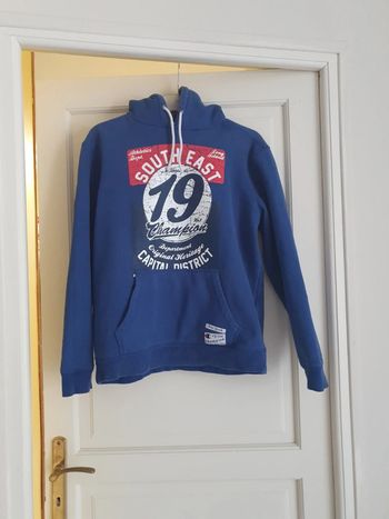 Sweat-shirt Champion.