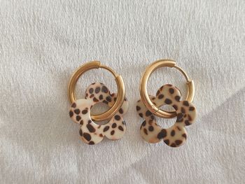 Créoles dorées pampille fleur léopard