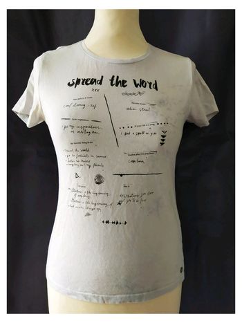 T-shirt écritures / texte 12€ au lieu de 30€