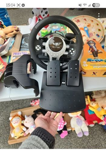 Volant console