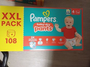 108 couches pampers pants taille 4