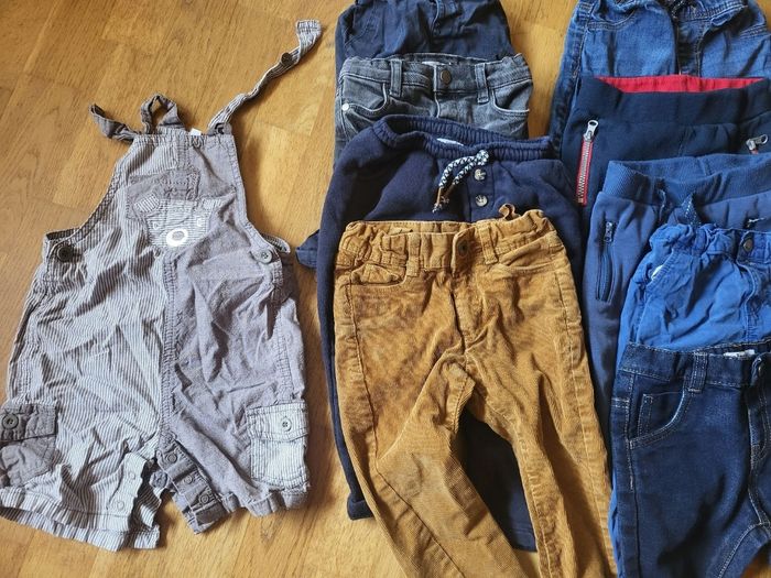Lot pantalons 24 mois - photo numéro 2