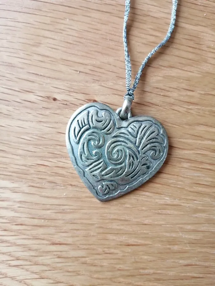 Collier - photo numéro 2